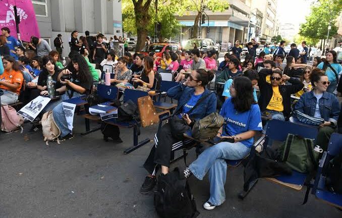 Paro, marcha y clases públicas: la UNLP tendrá semanas con fuertes medidas de fuerza