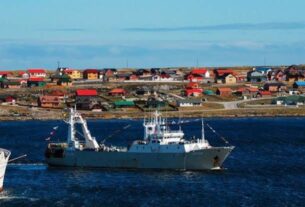 La industria pesquera pide al Gobierno limitar las licencias británicas de pesca, igual que las concesiones petroleras