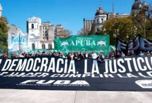 Docentes universitarios anunciaron paros y una nueva Marcha Federal para el 15 de octubre
