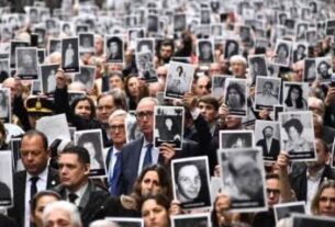 Causa AMIA: la Justicia sumó un nuevo acusado para que sea juzgado en ausencia por el atentado