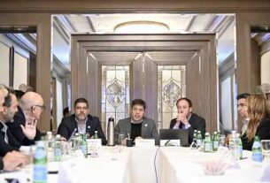 Kicillof se reunió en Nueva York con representantes de fondos de inversión