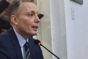Fernando Gray anunció la exención impositiva total para mayores de 75 años